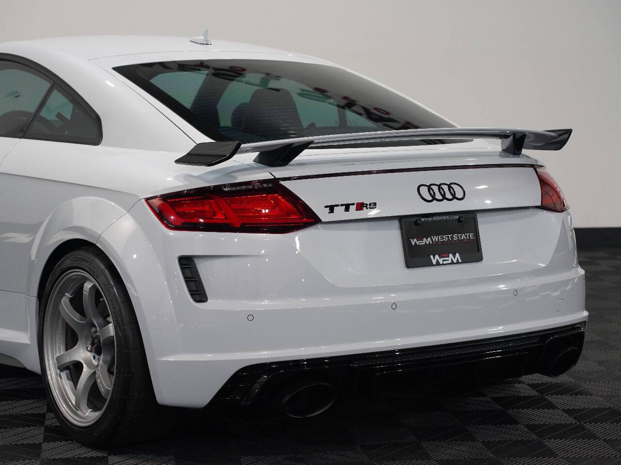 SUZUKA GREY, 2020 AUDI TT Image 17