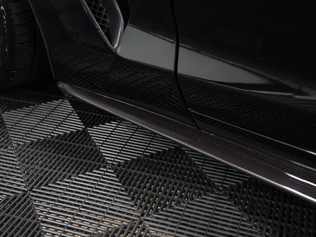 BLACK, 2013 CHEVROLET CORVETTE Image 23