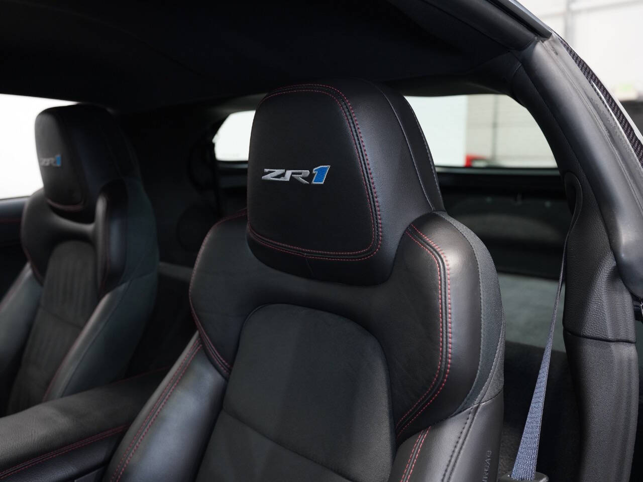 BLACK, 2013 CHEVROLET CORVETTE Image 29