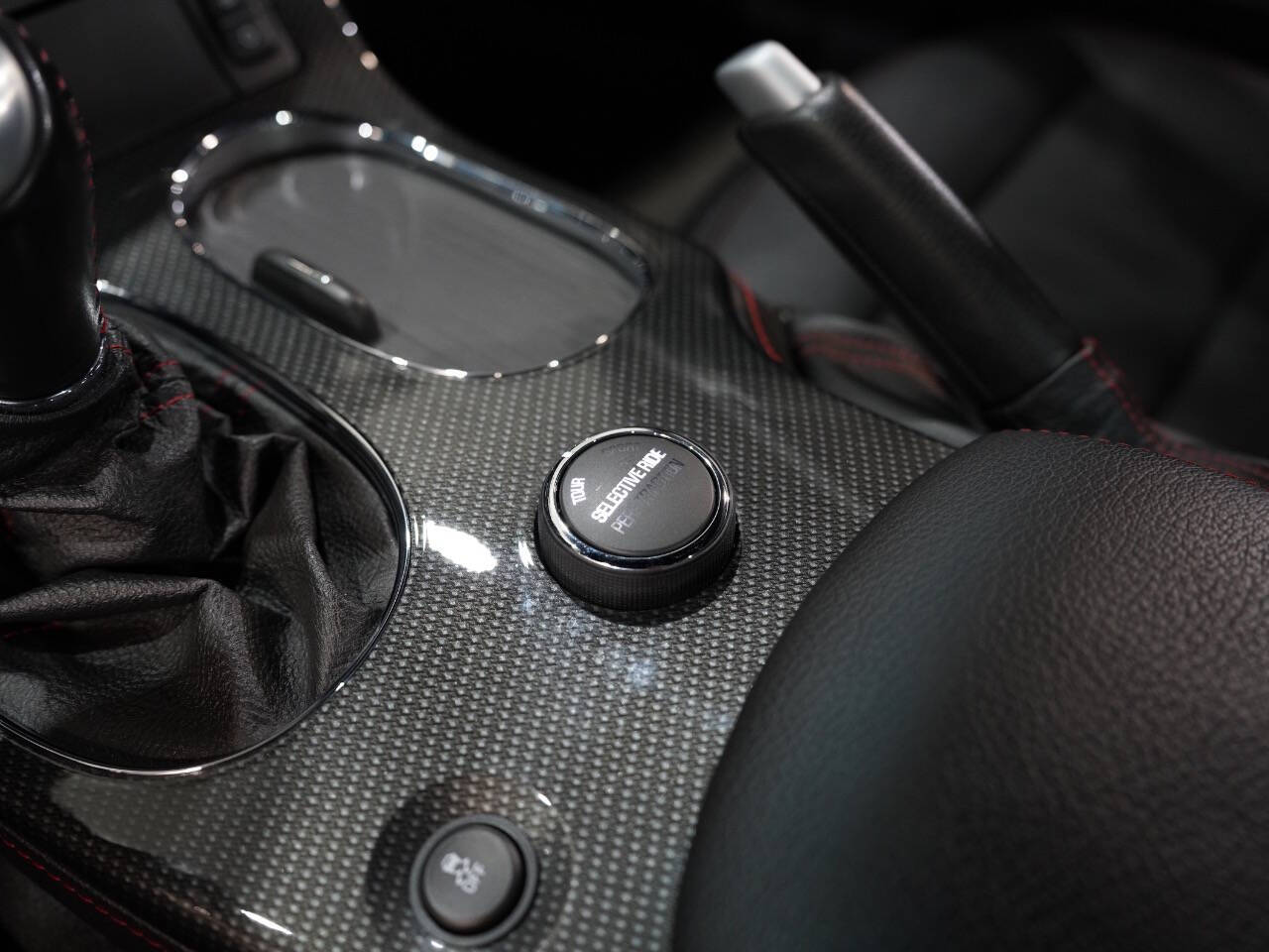 BLACK, 2013 CHEVROLET CORVETTE Image 42