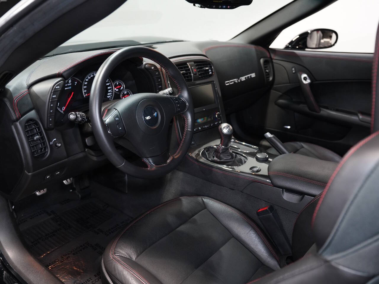 BLACK, 2013 CHEVROLET CORVETTE Image 32