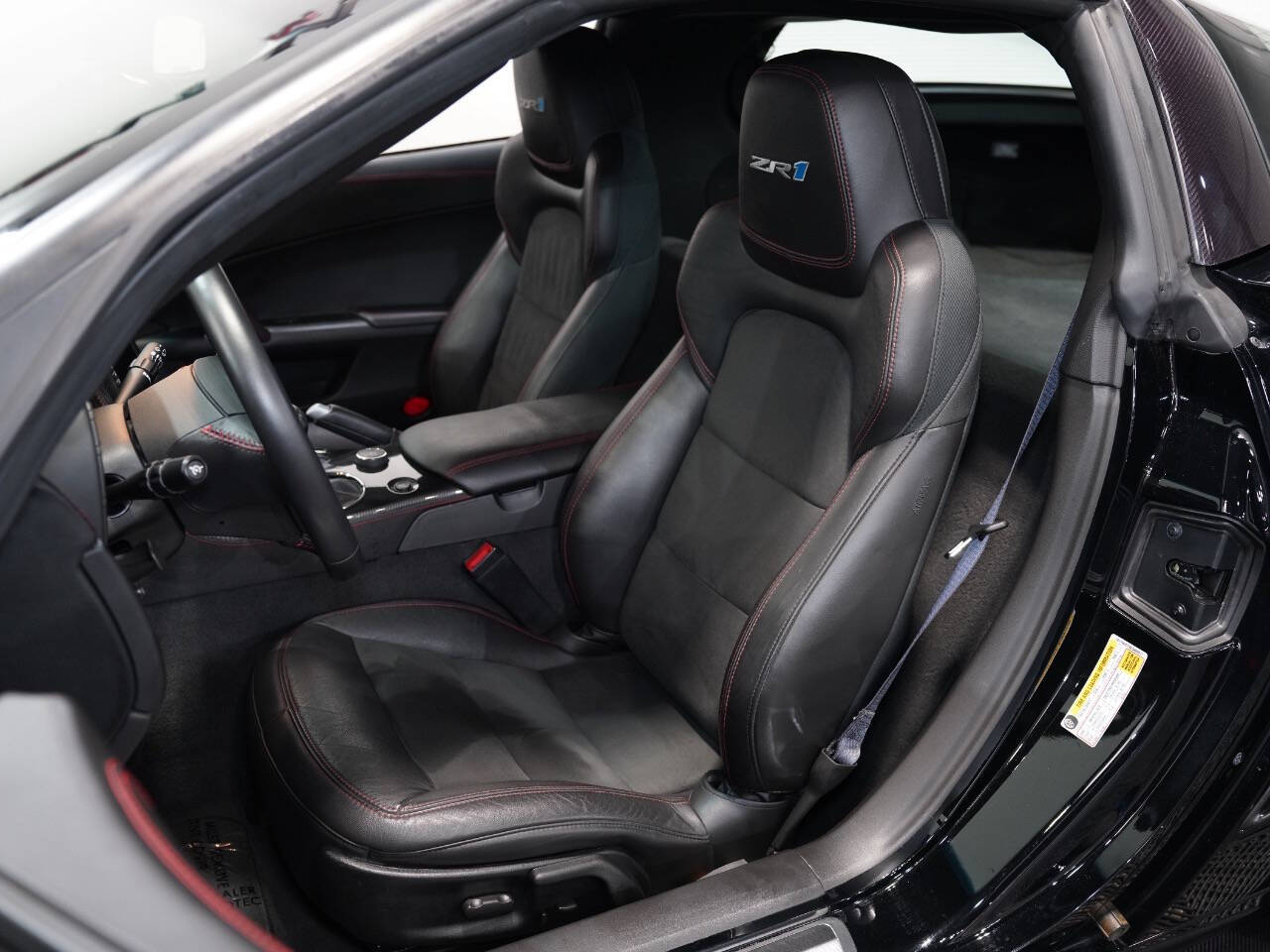 BLACK, 2013 CHEVROLET CORVETTE Image 30
