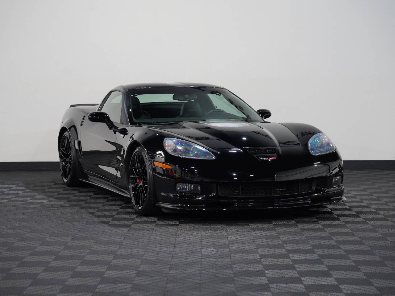BLACK, 2013 CHEVROLET CORVETTE Image 5