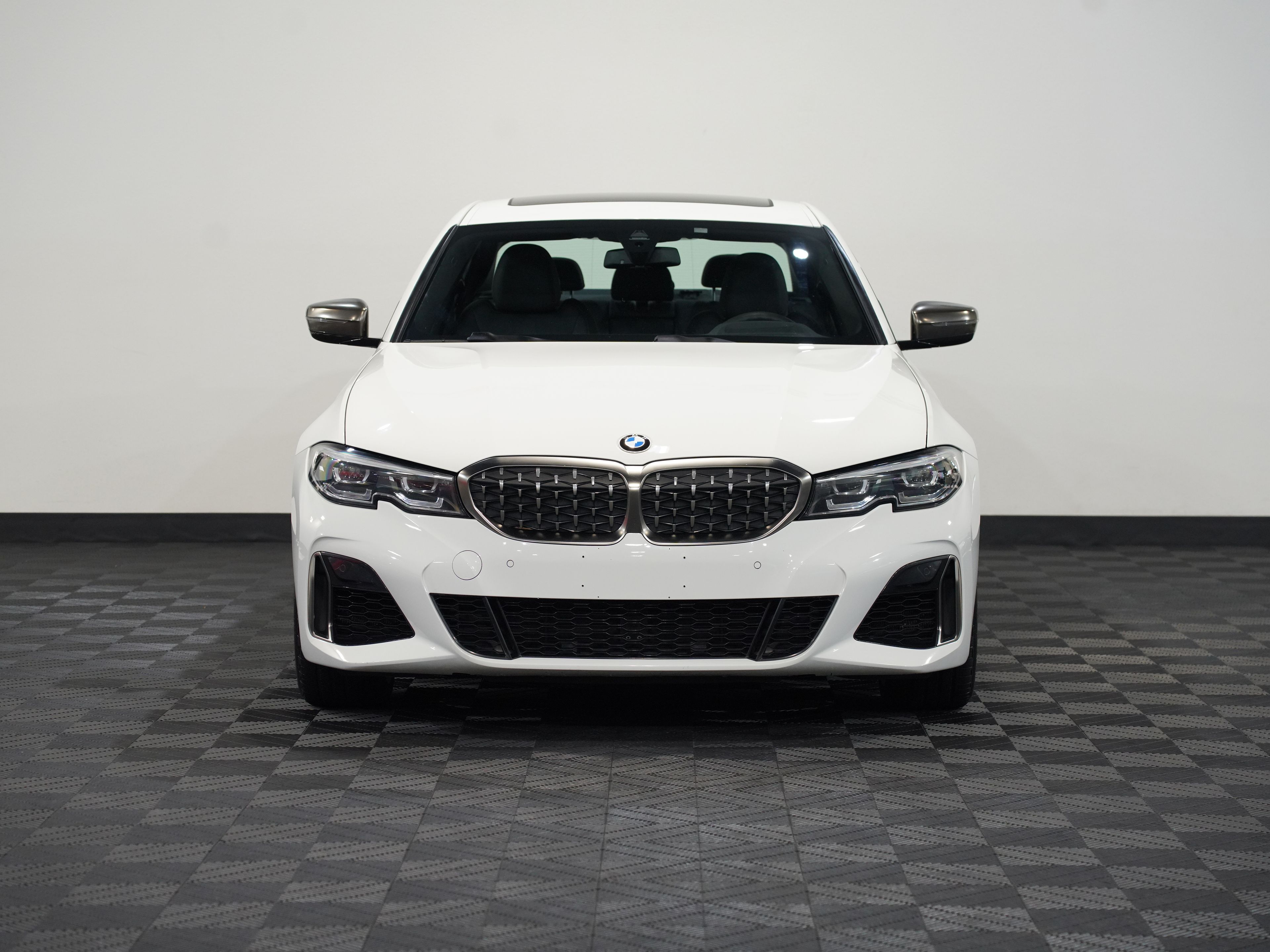 ALPINE WHITE, 2020 BMW 3 SERIES Image 4