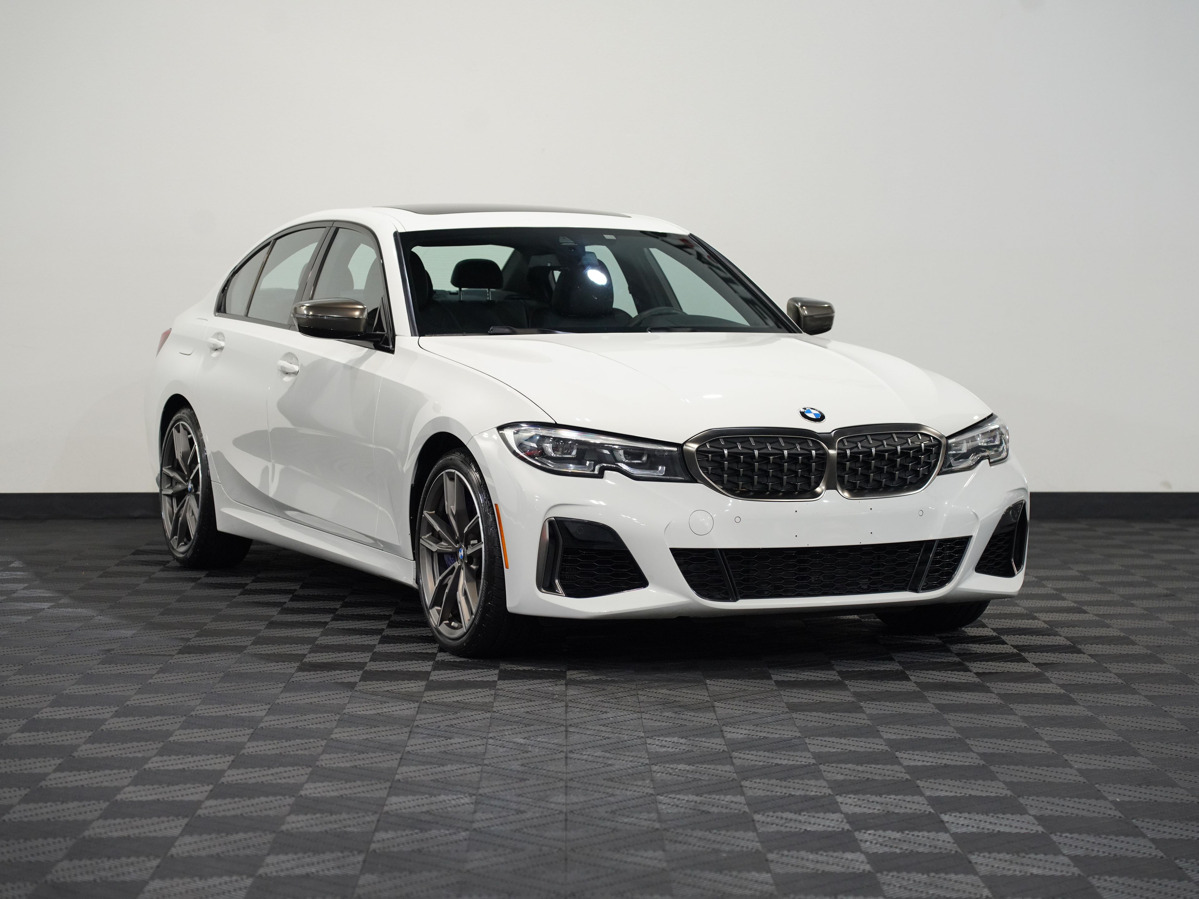 ALPINE WHITE, 2020 BMW 3 SERIES Image 5