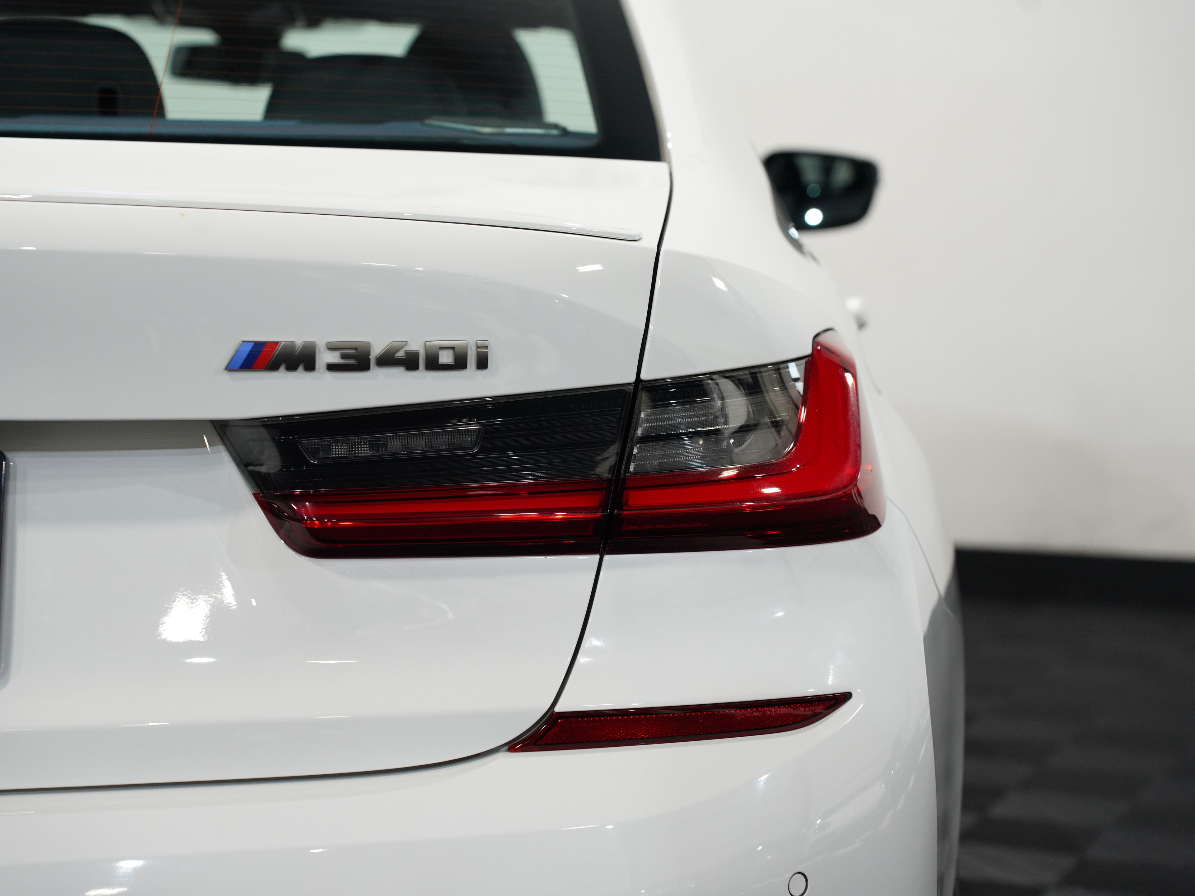 ALPINE WHITE, 2020 BMW 3 SERIES Image 16
