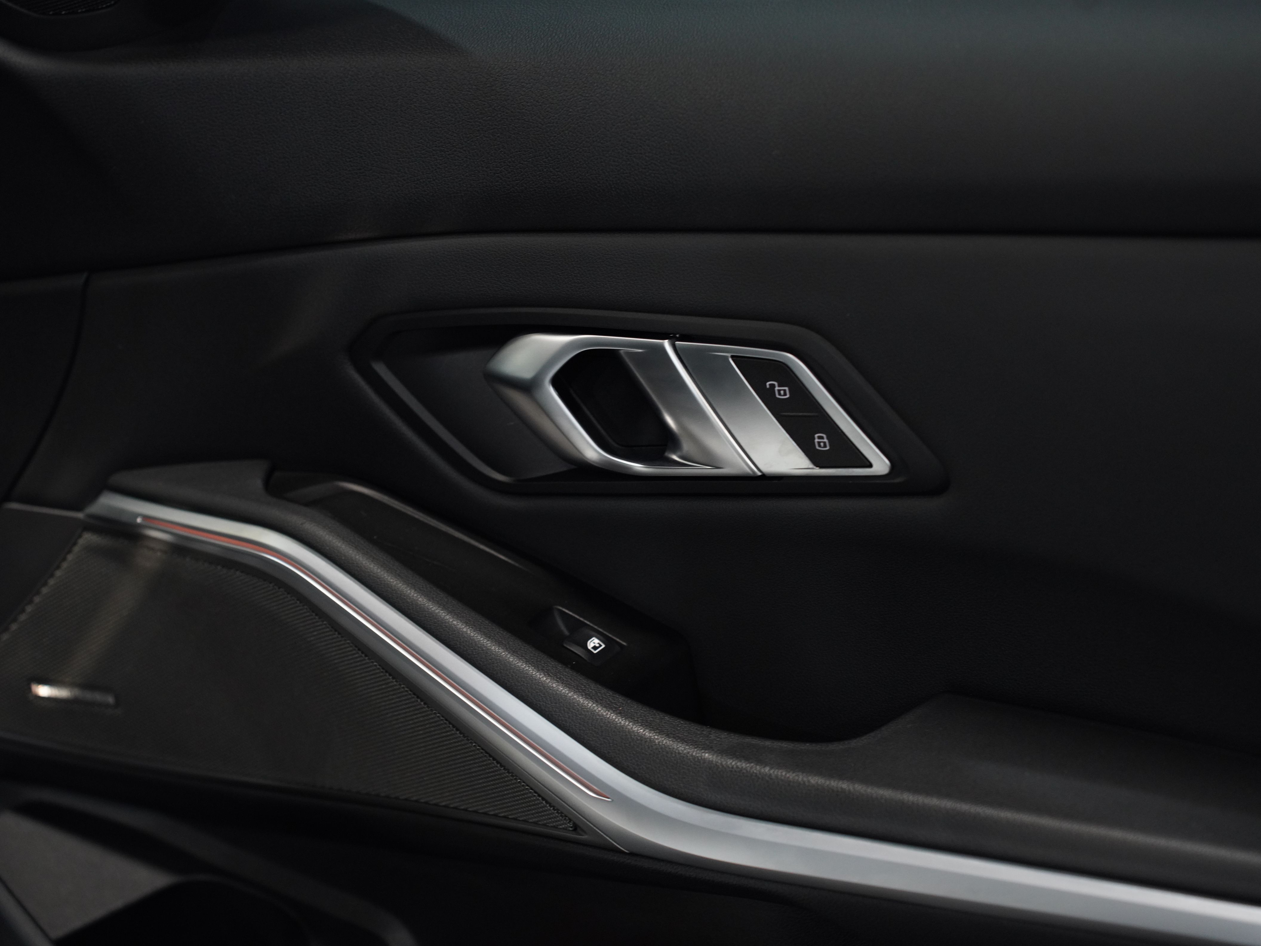 ALPINE WHITE, 2020 BMW 3 SERIES Image 23