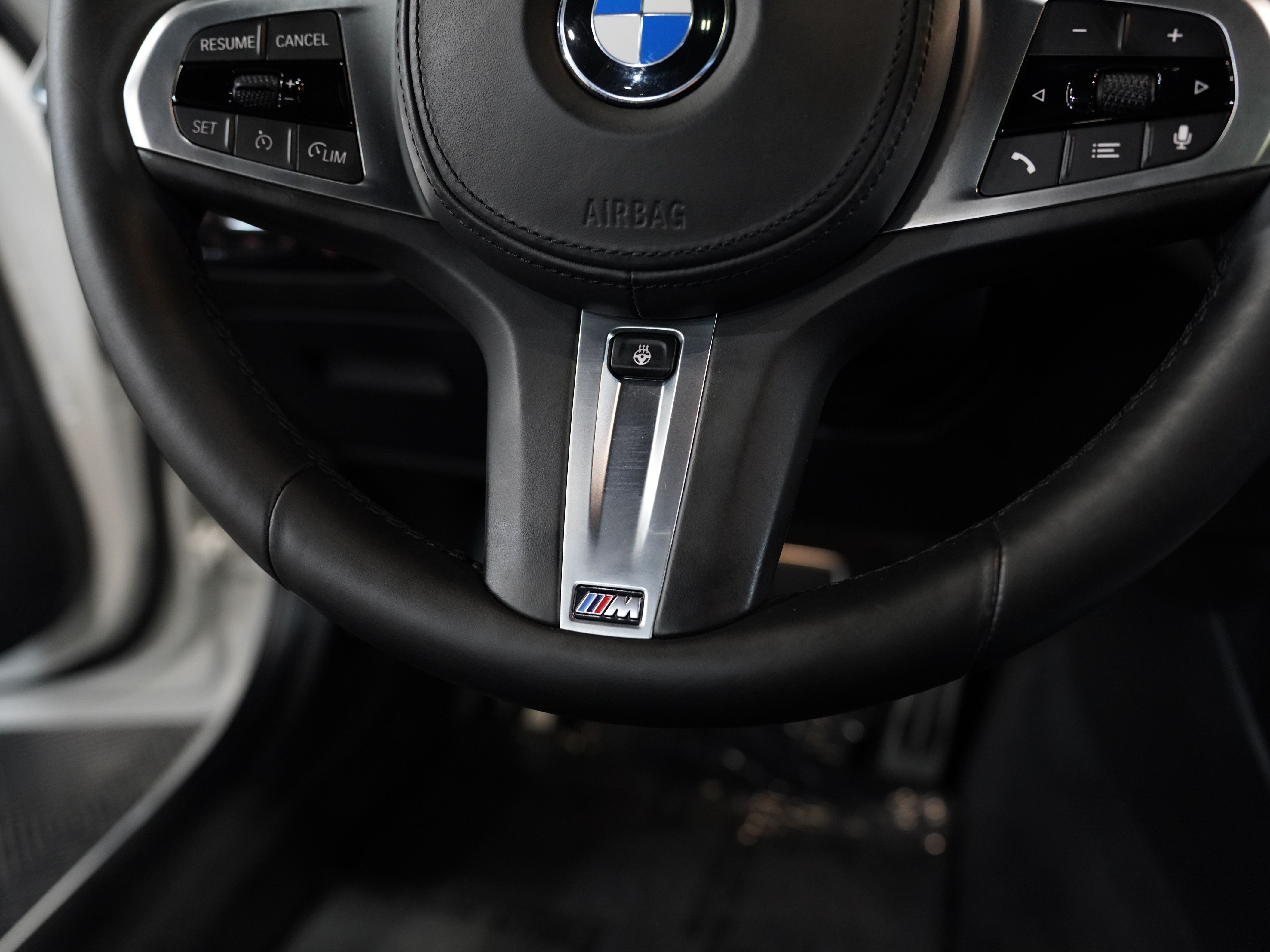 ALPINE WHITE, 2020 BMW 3 SERIES Image 43