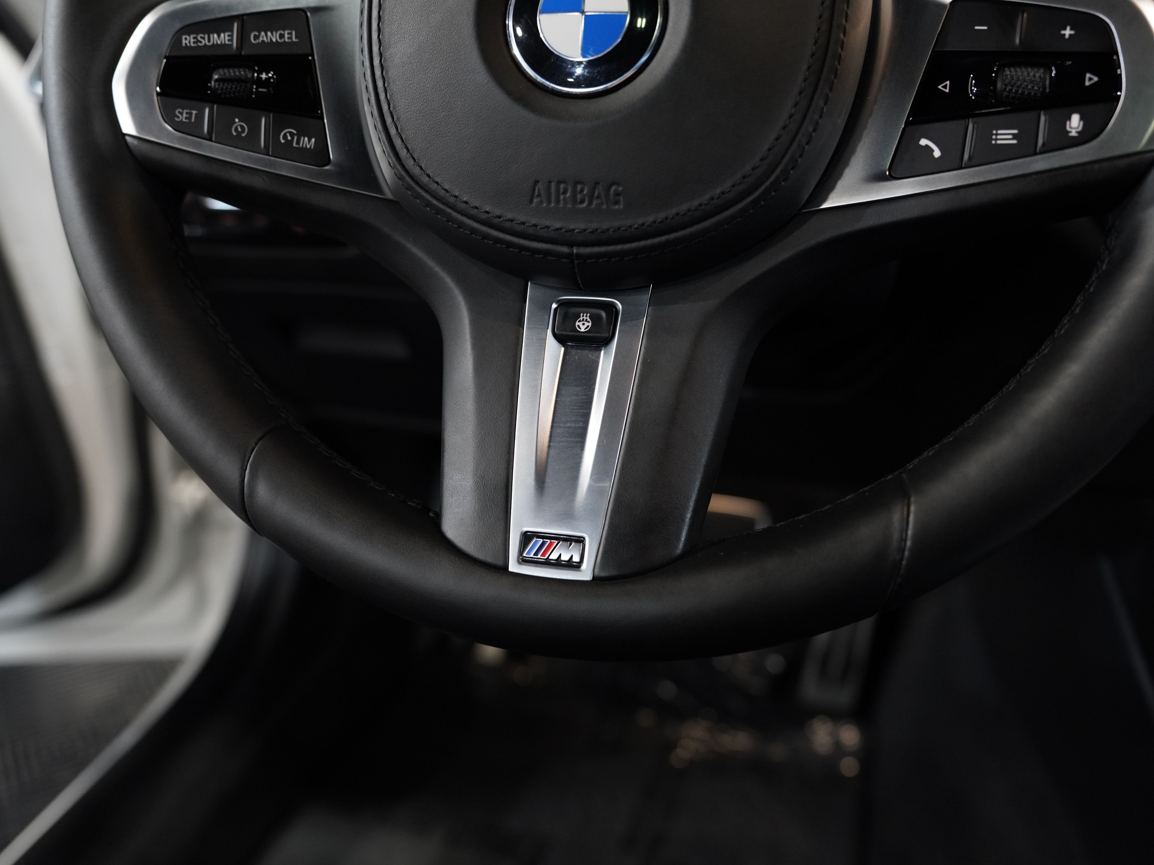 ALPINE WHITE, 2020 BMW 3 SERIES Image 43