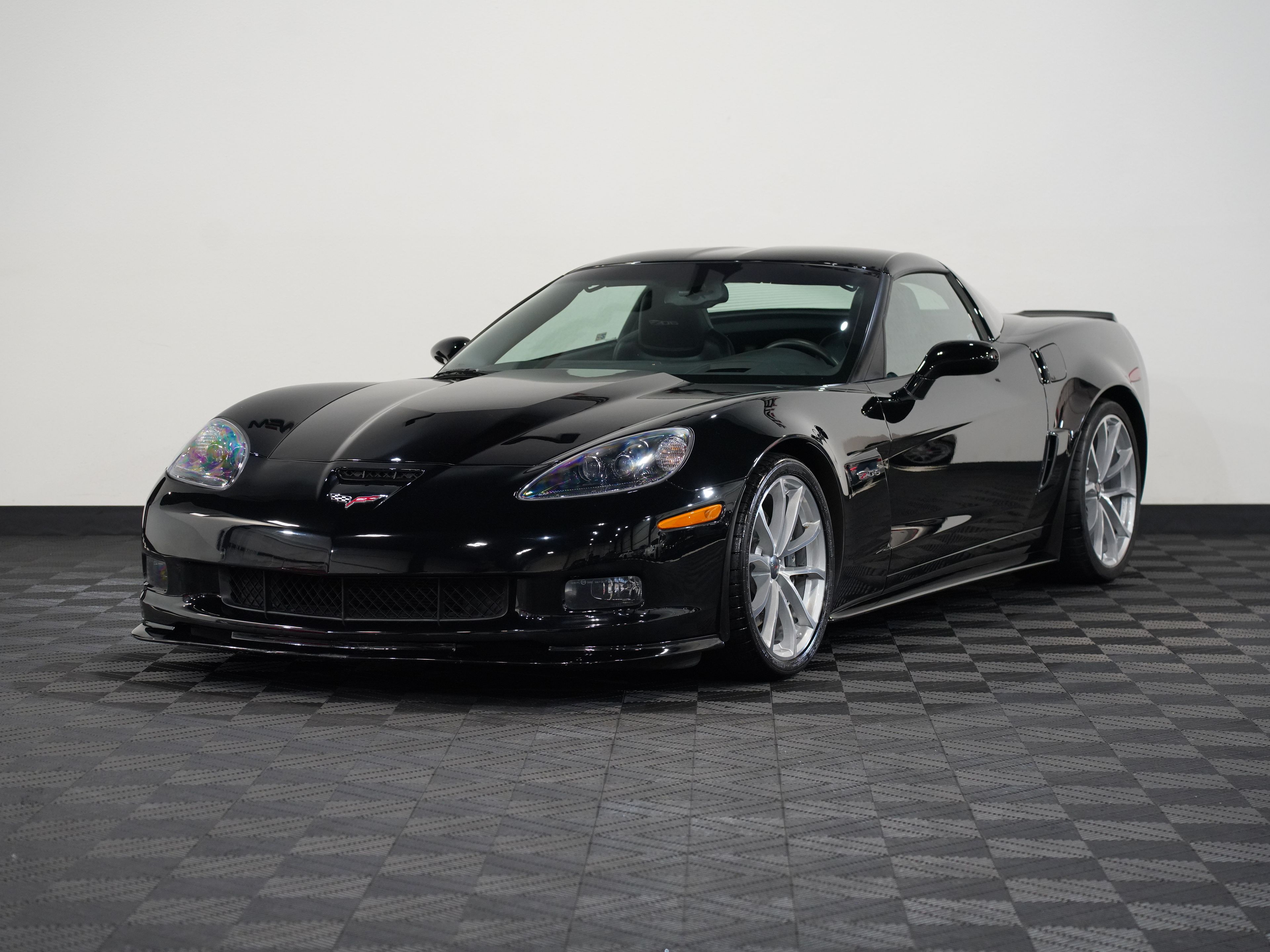 BLACK, 2013 CHEVROLET CORVETTE Image 3