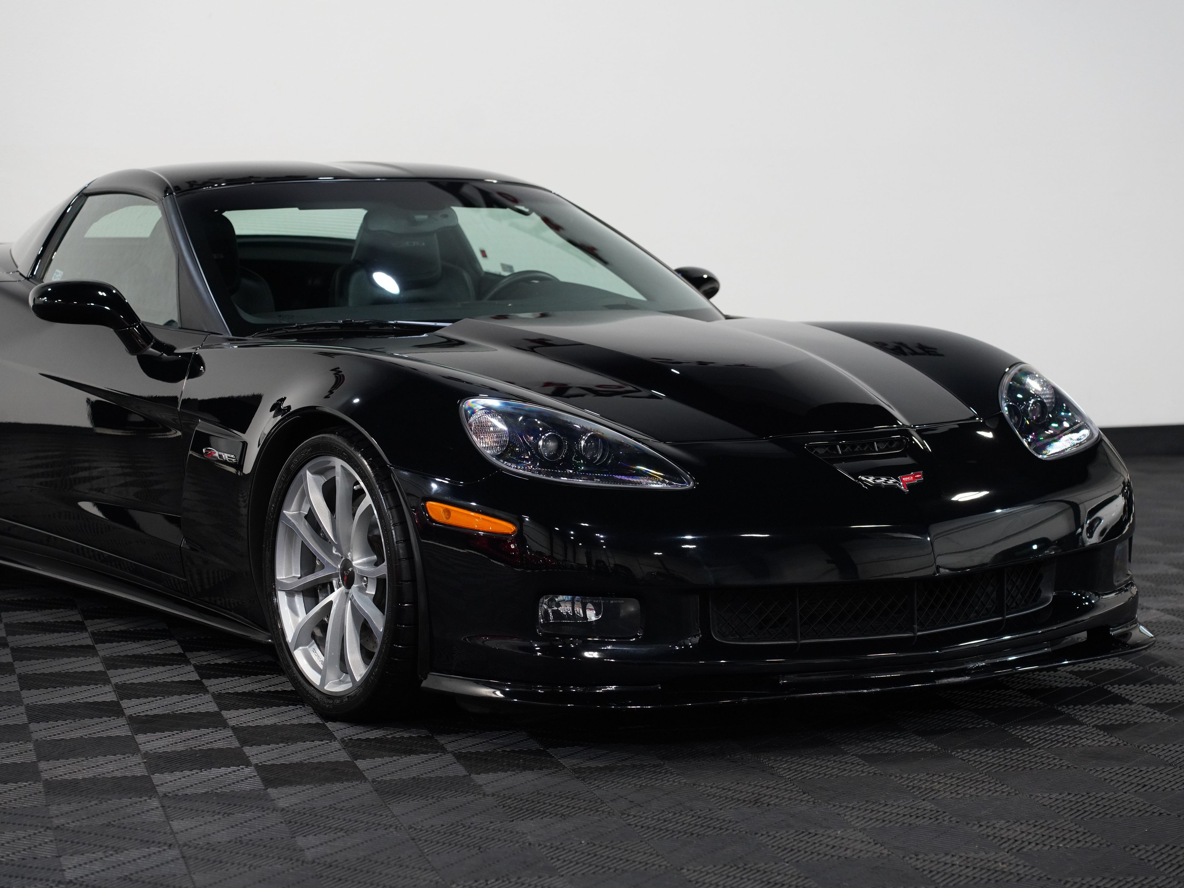 BLACK, 2013 CHEVROLET CORVETTE Image 9