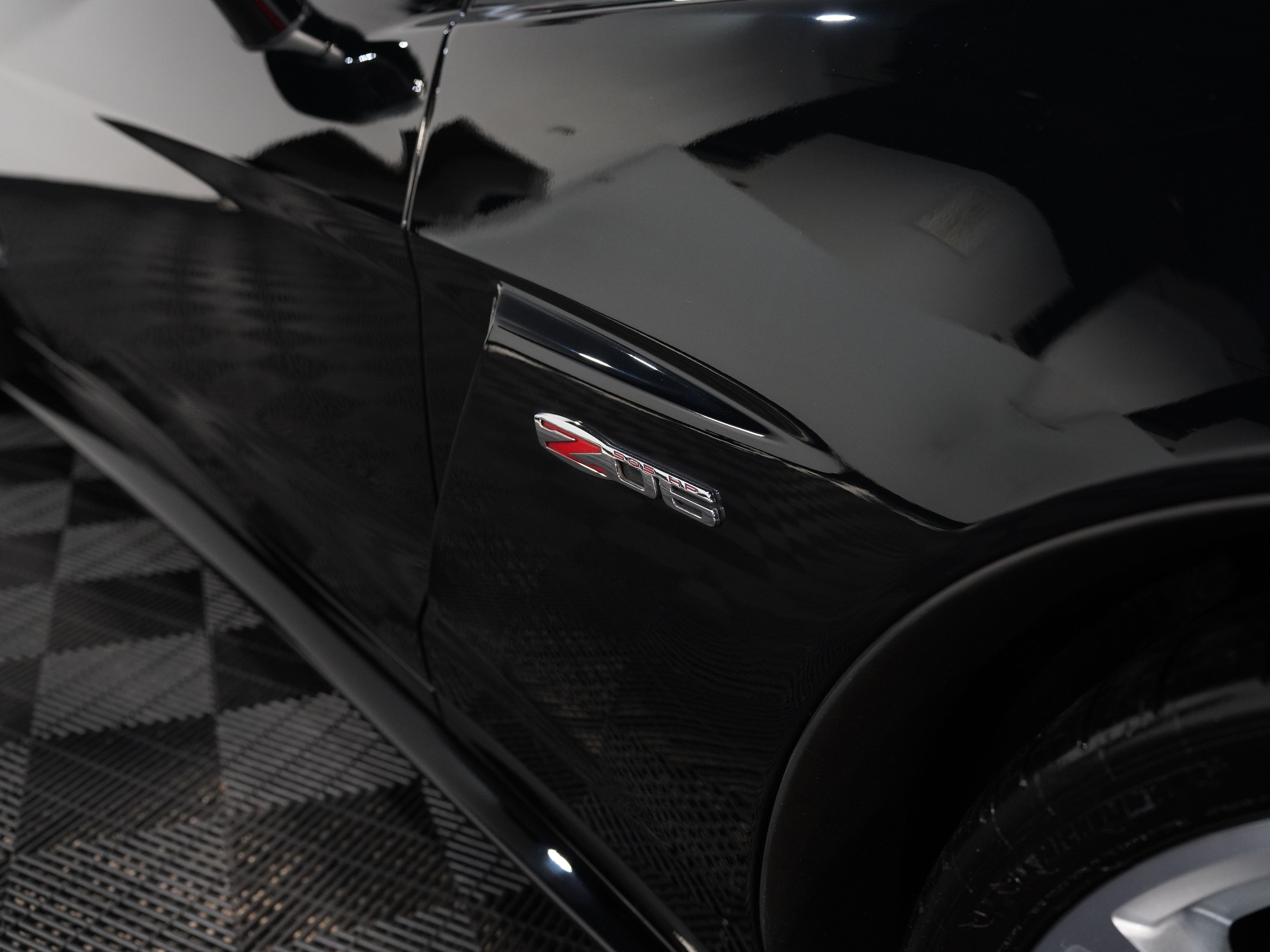 BLACK, 2013 CHEVROLET CORVETTE Image 13