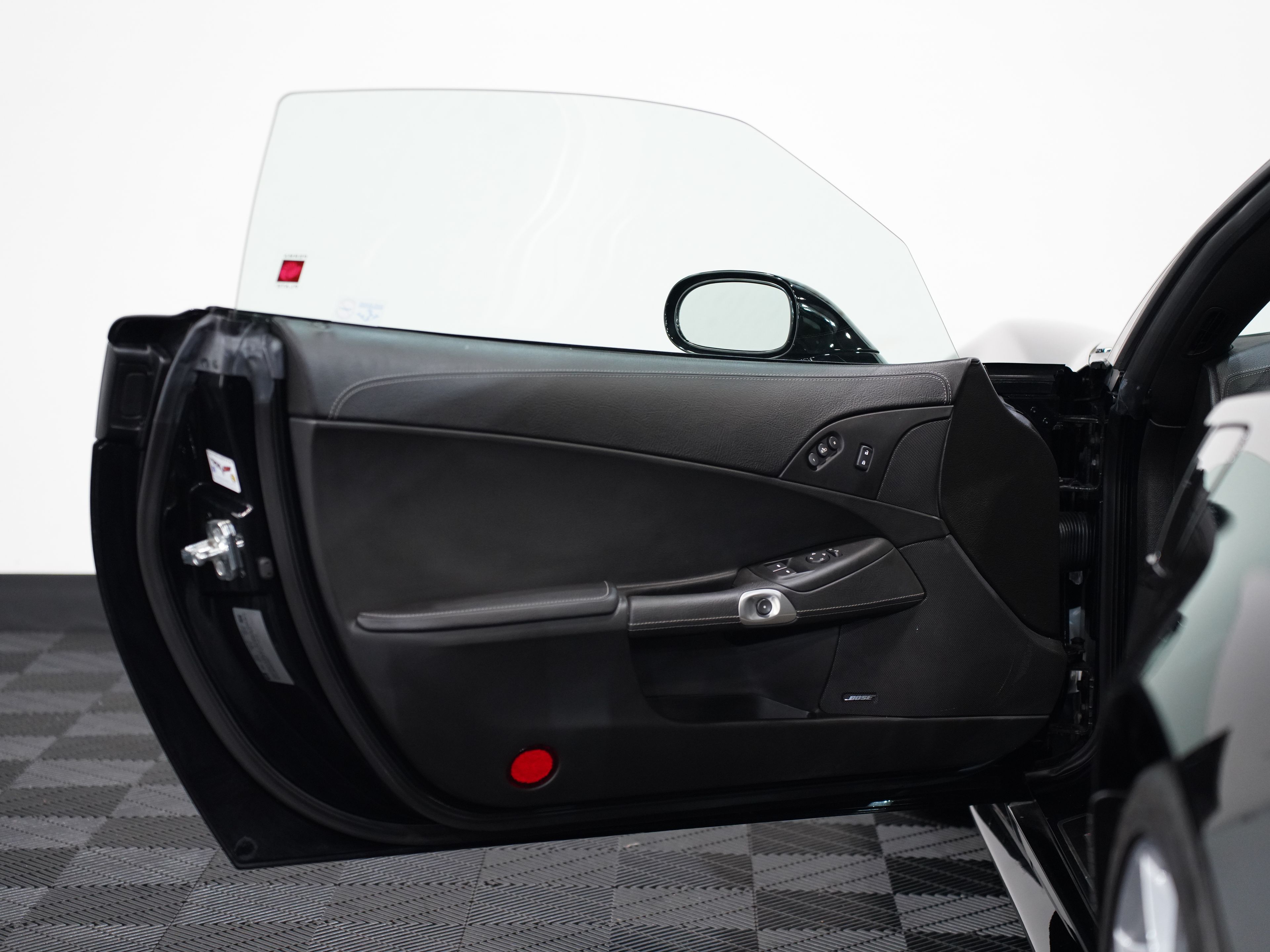 BLACK, 2013 CHEVROLET CORVETTE Image 21