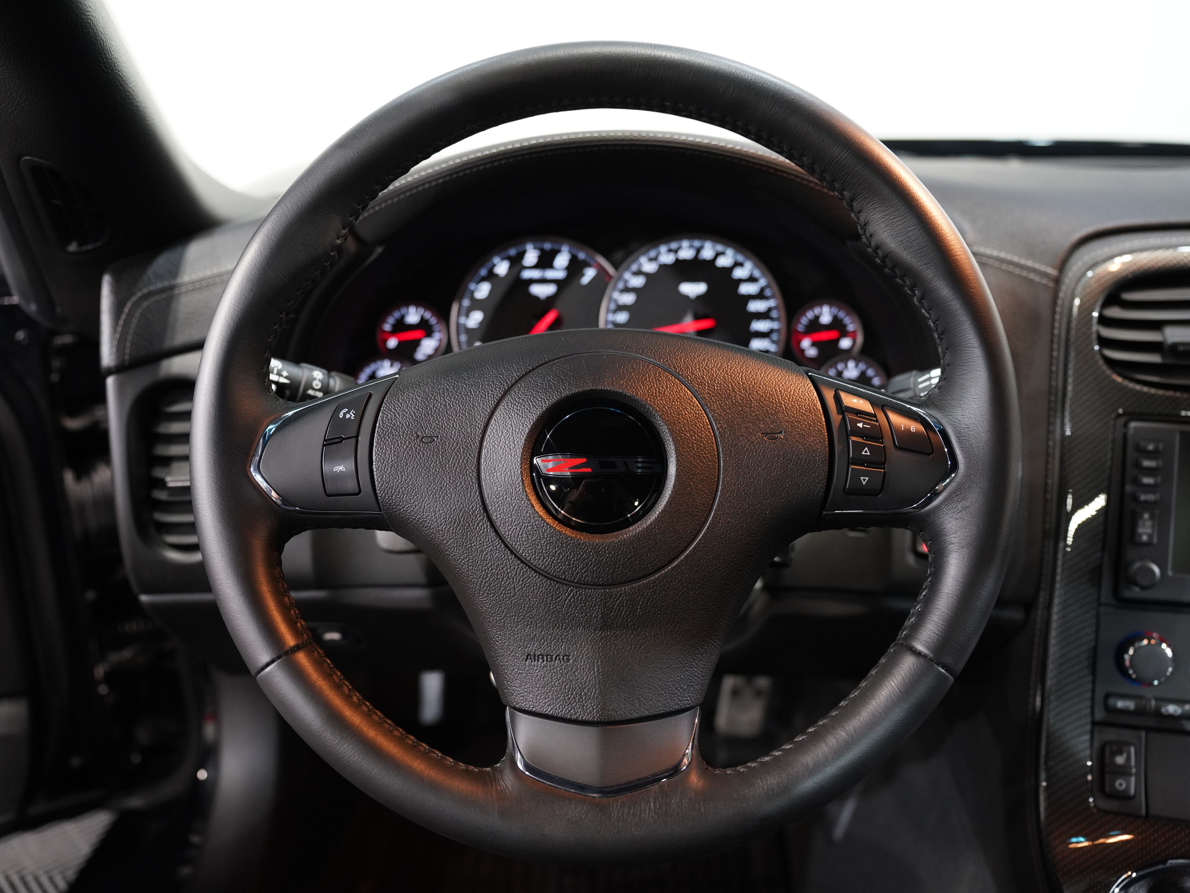BLACK, 2013 CHEVROLET CORVETTE Image 32