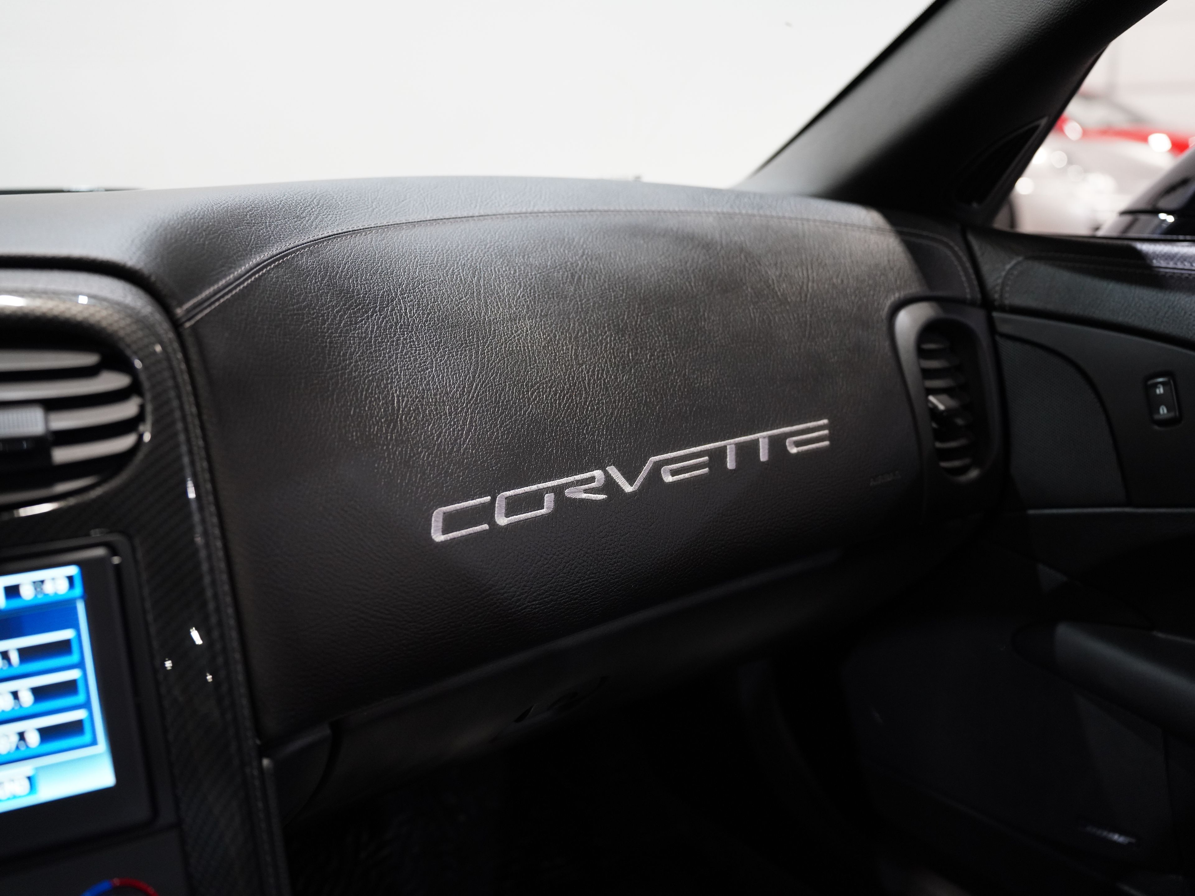 BLACK, 2013 CHEVROLET CORVETTE Image 38
