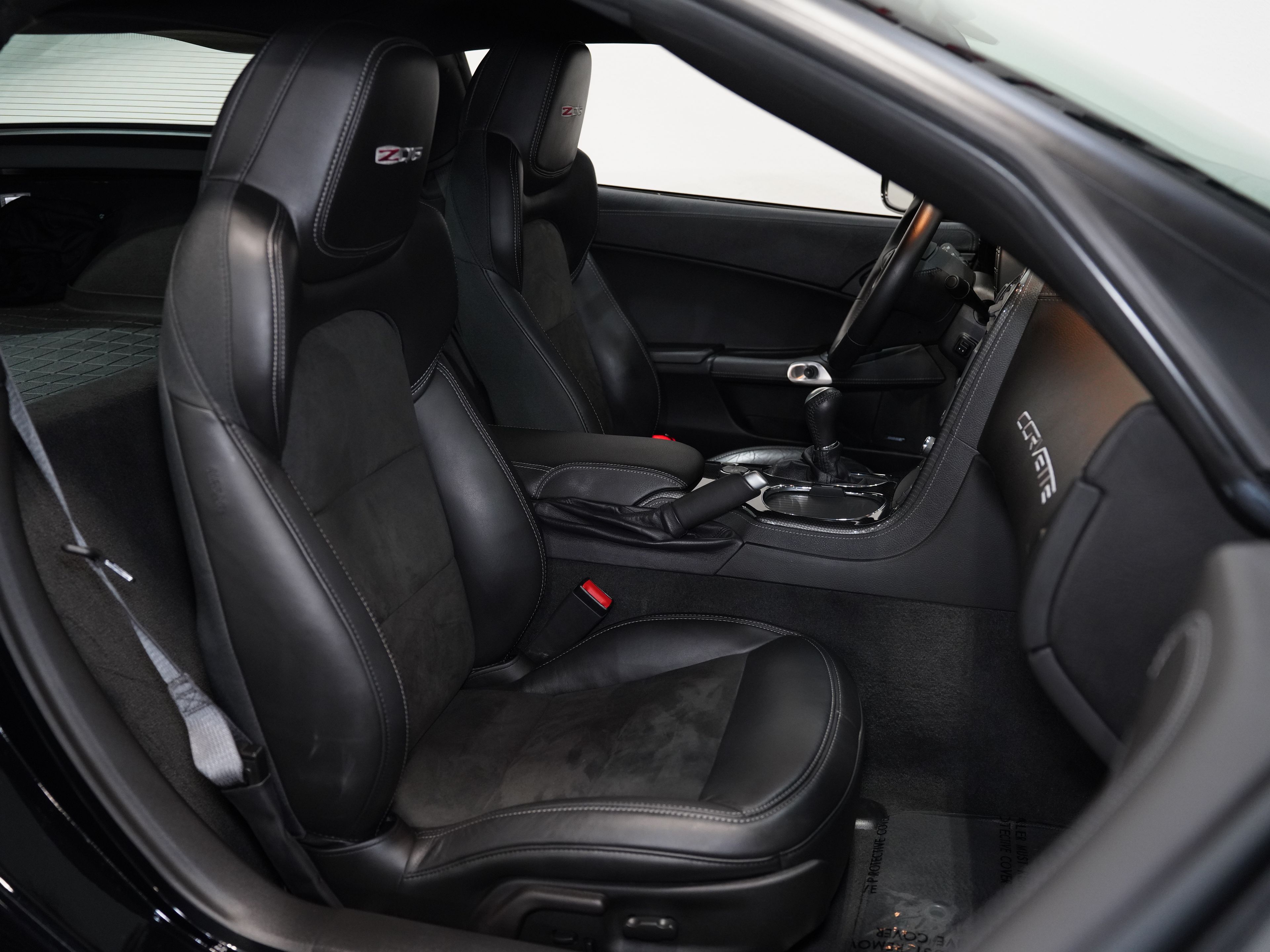 BLACK, 2013 CHEVROLET CORVETTE Image 29