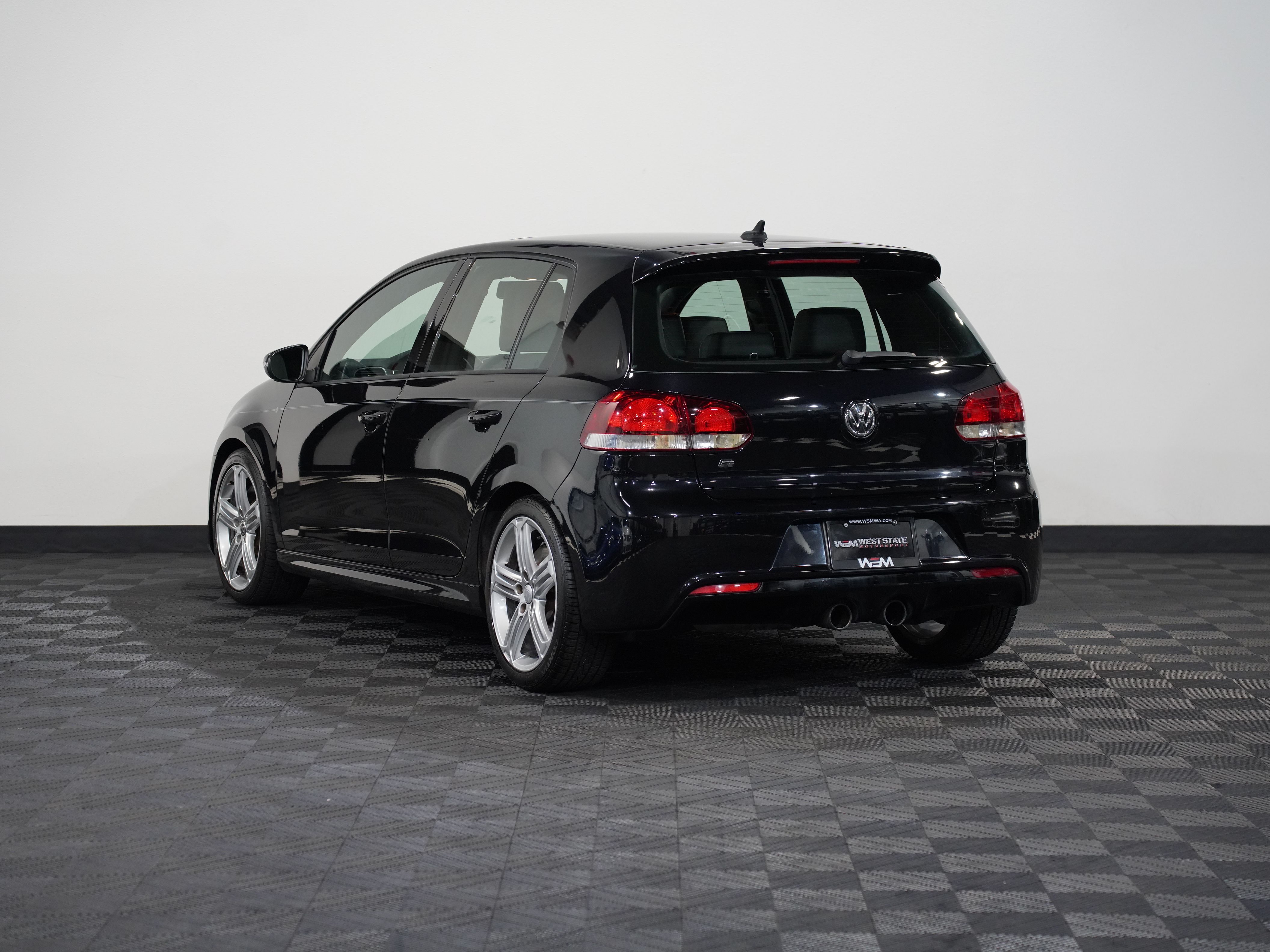 BLACK, 2013 VOLKSWAGEN GOLF Image 8