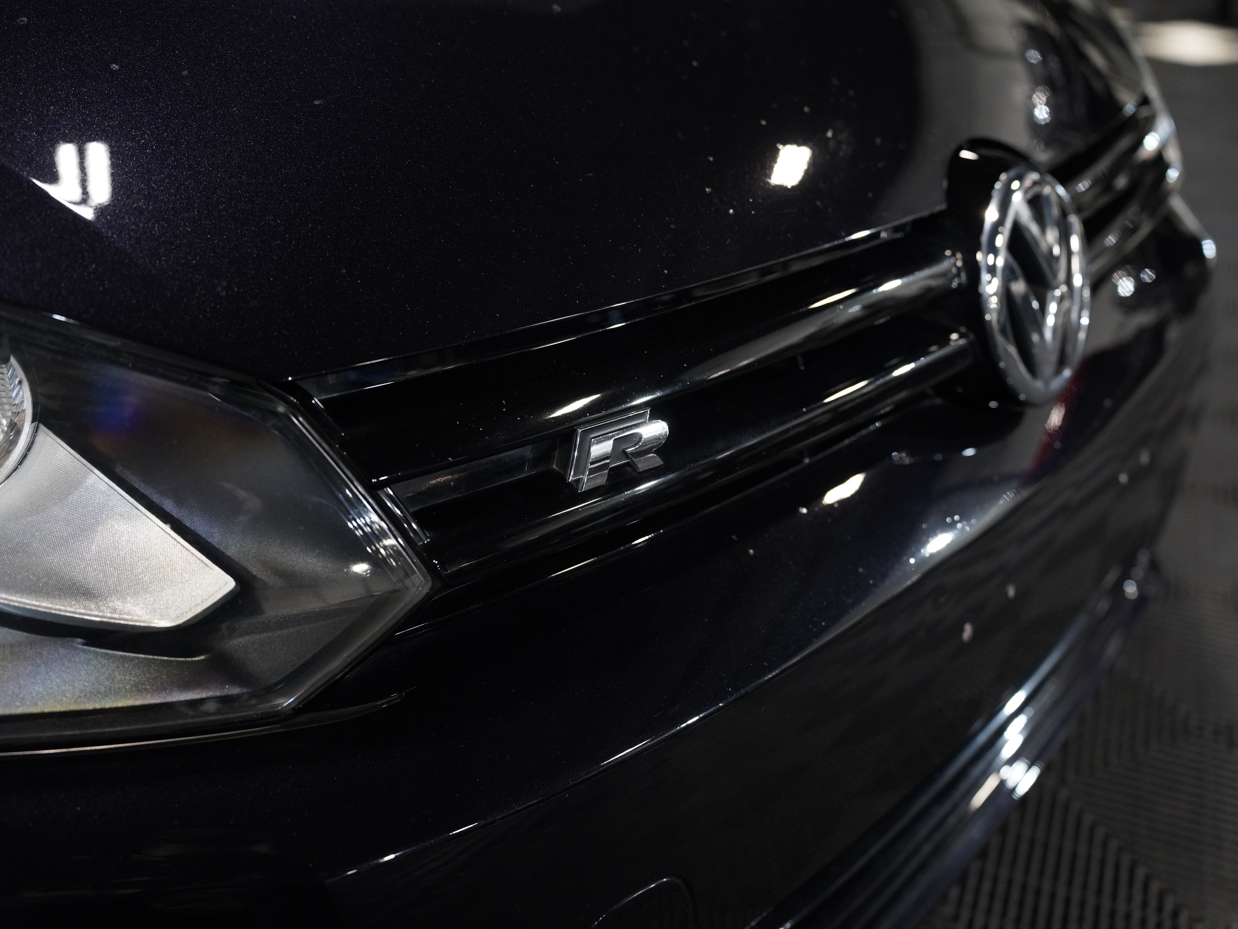 BLACK, 2013 VOLKSWAGEN GOLF Image 13
