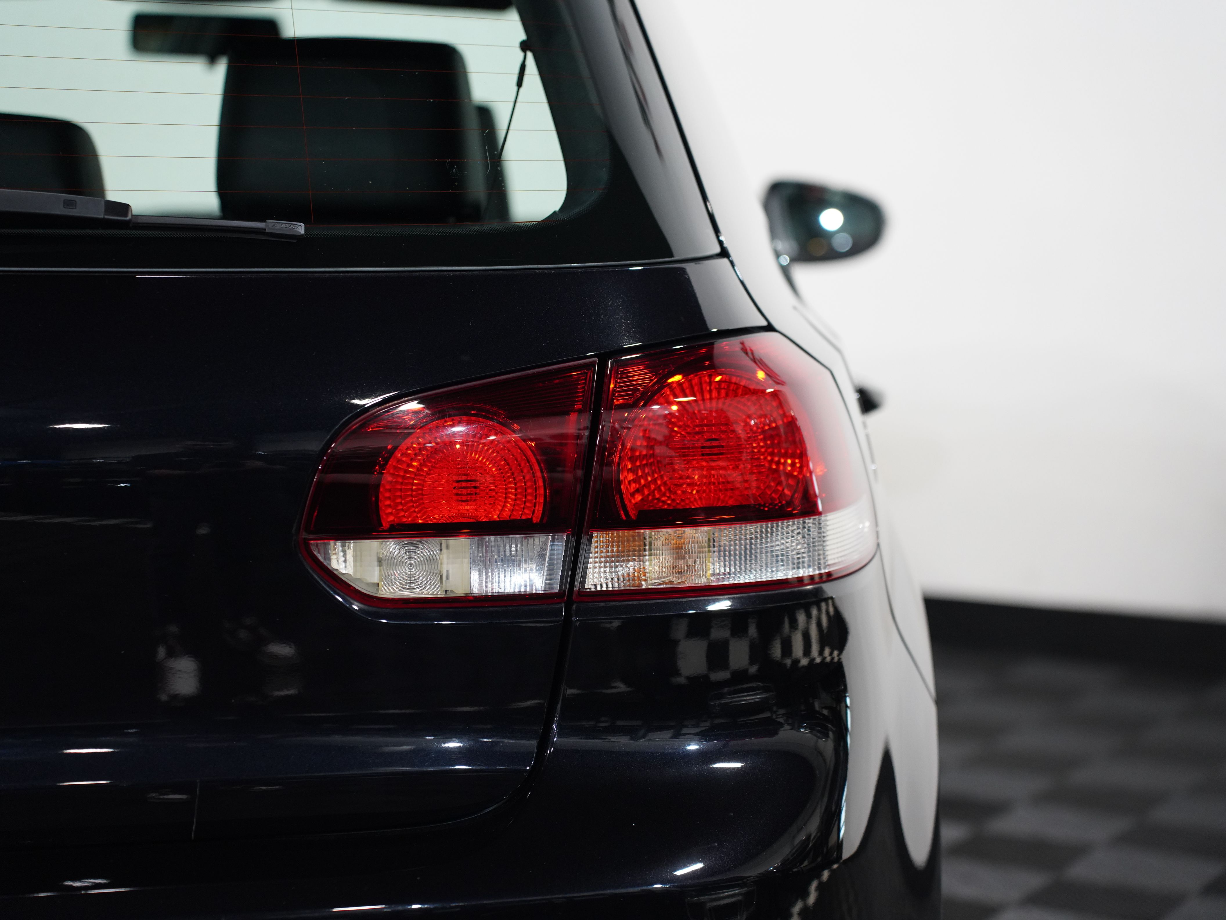 BLACK, 2013 VOLKSWAGEN GOLF Image 17