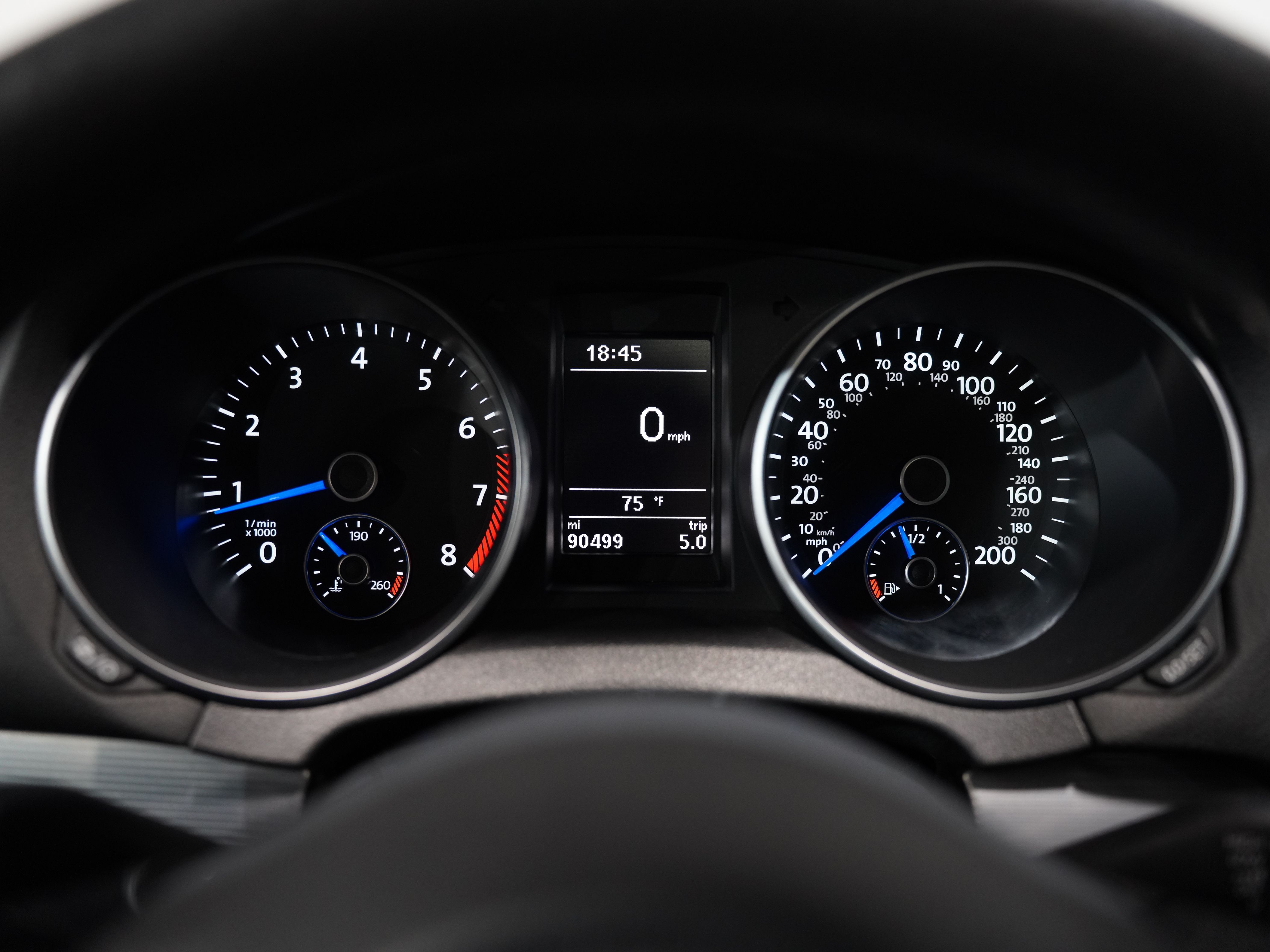 BLACK, 2013 VOLKSWAGEN GOLF Image 46