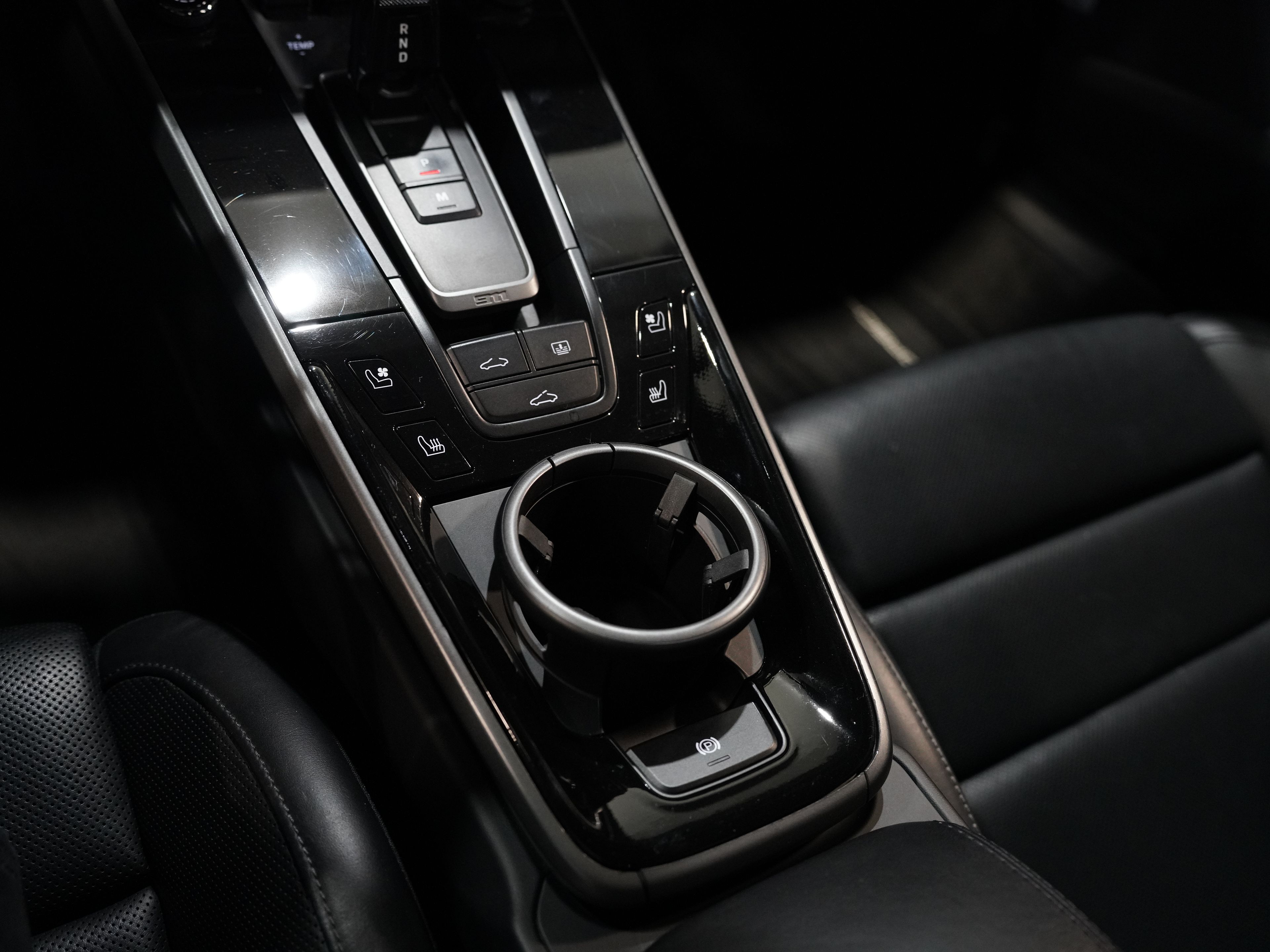 2020 PORSCHE 911 Image 41