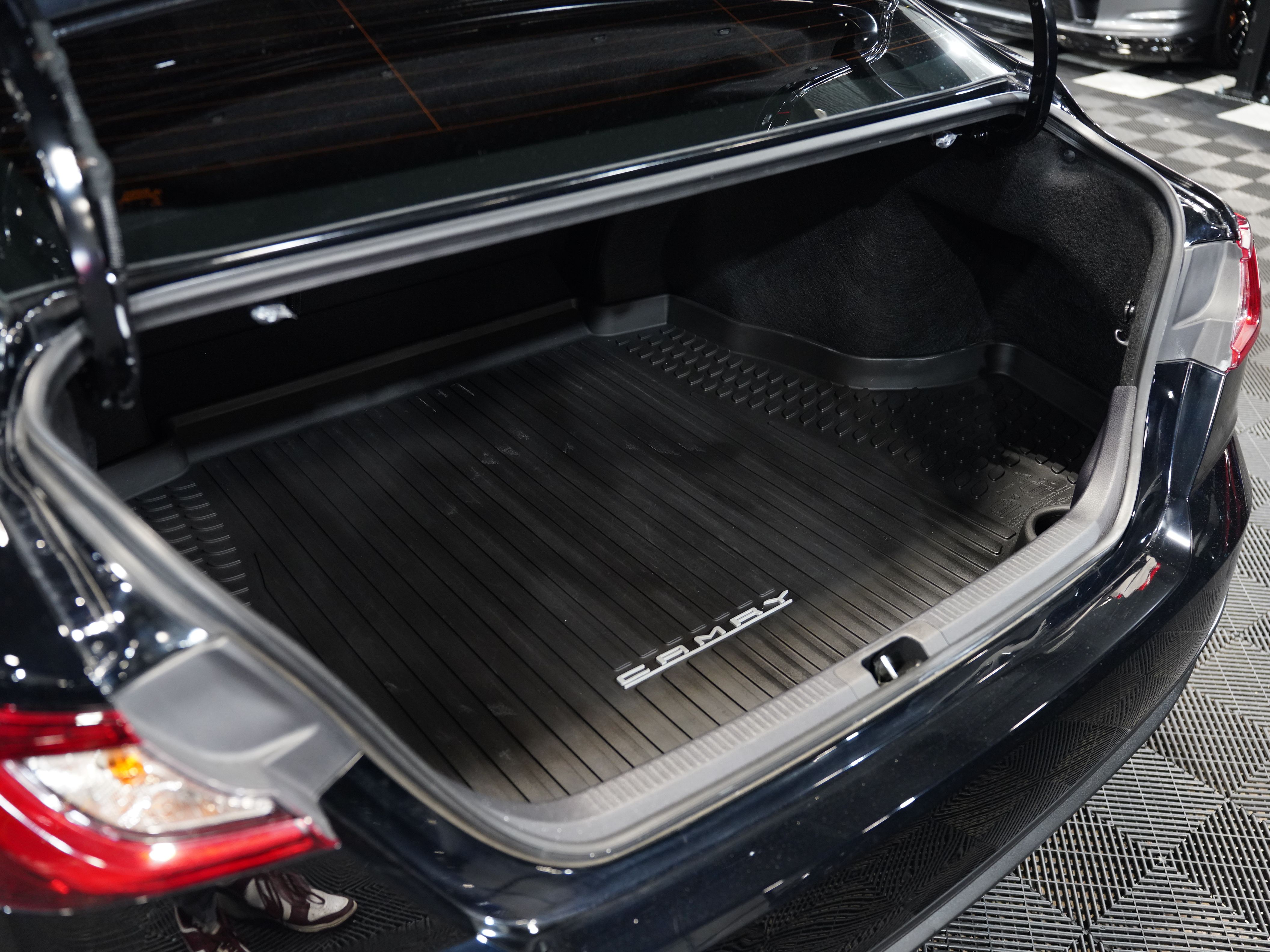 BLACK, 2025 TOYOTA CAMRY Image 49