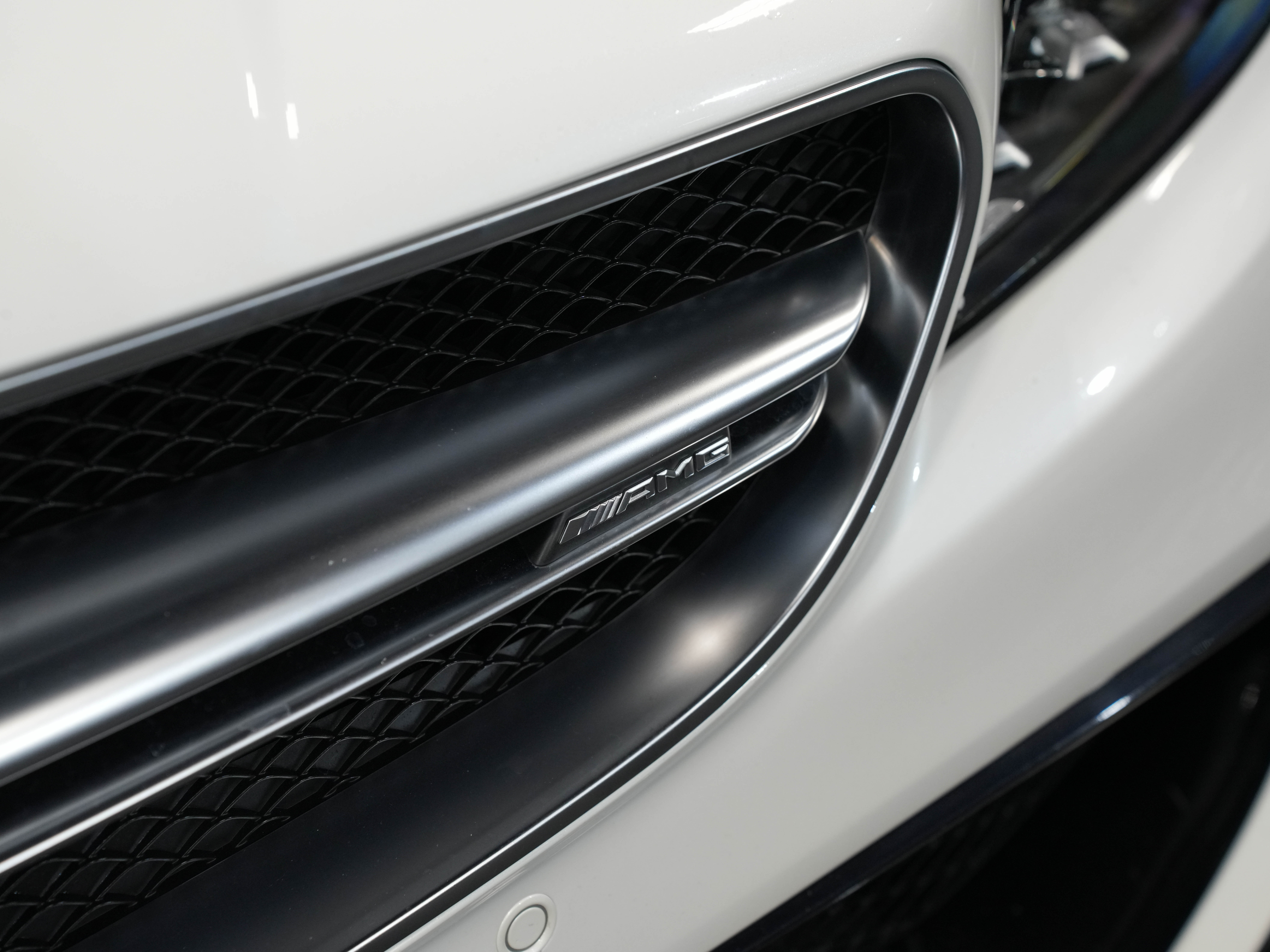 WHITE, 2017 MERCEDES-BENZ MERCEDES-AMG CLS Image 15