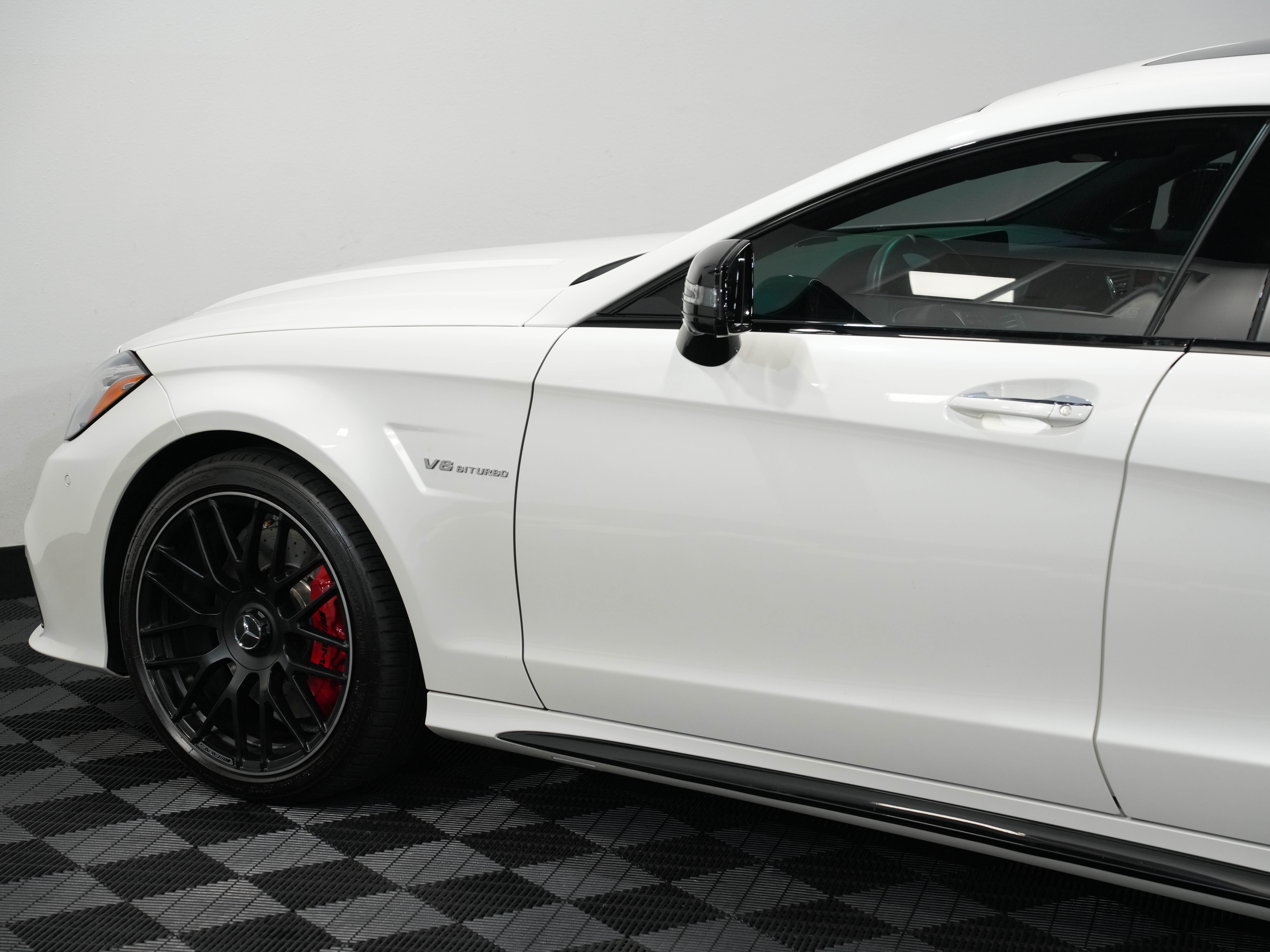 WHITE, 2017 MERCEDES-BENZ MERCEDES-AMG CLS Image 20