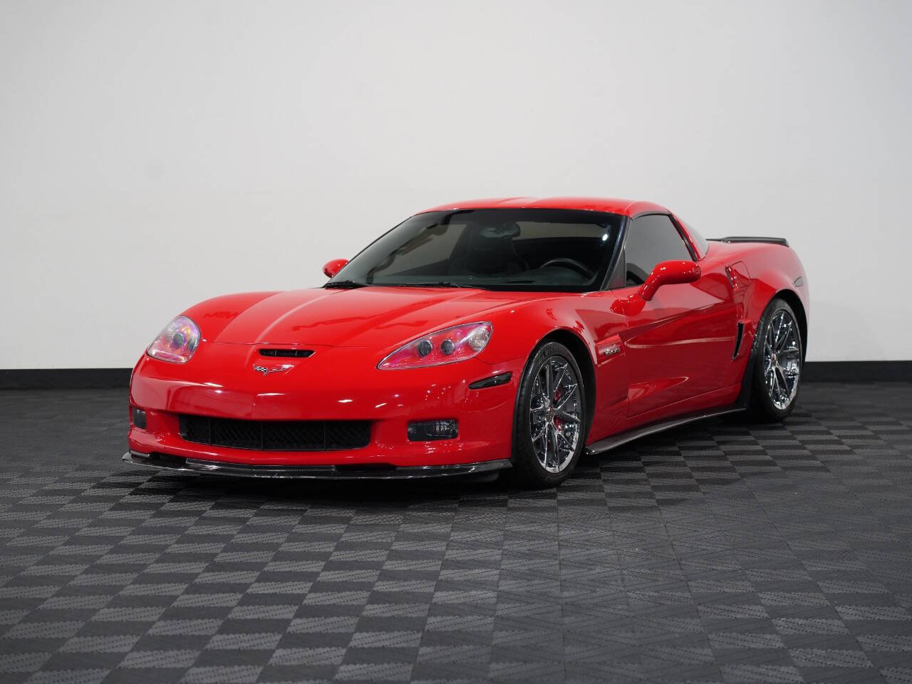 TORCH RED, 2012 CHEVROLET CORVETTE Image 3