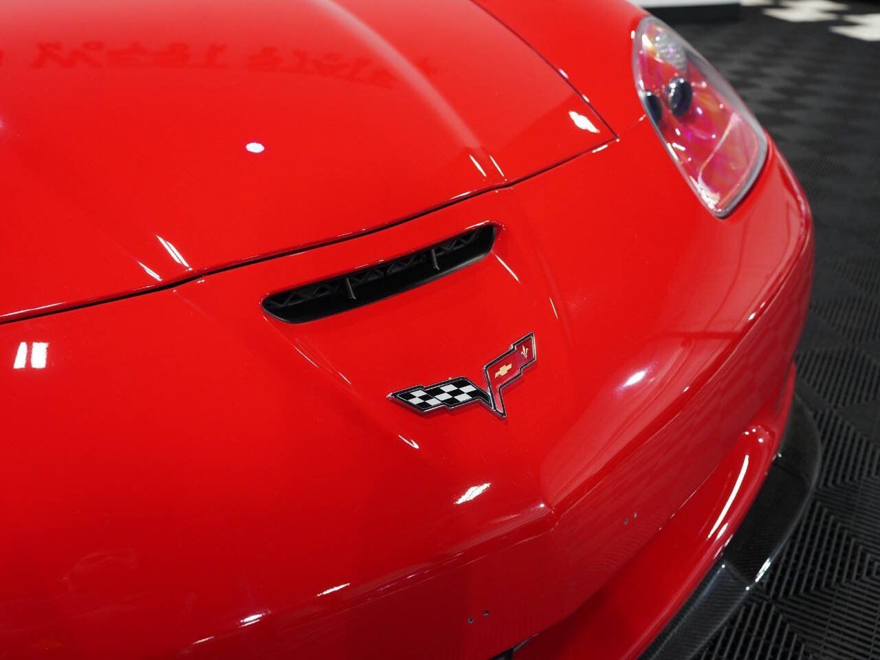 TORCH RED, 2012 CHEVROLET CORVETTE Image 13