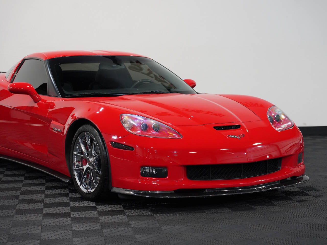 TORCH RED, 2012 CHEVROLET CORVETTE Image 9