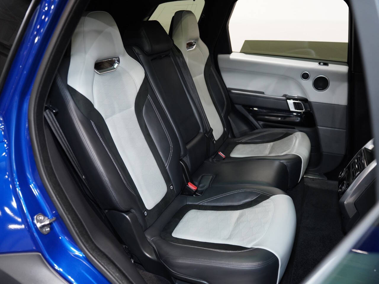 ESTORIL BLUE METALLIC, 2022 LAND ROVER RANGE ROVER SPORT Image 39