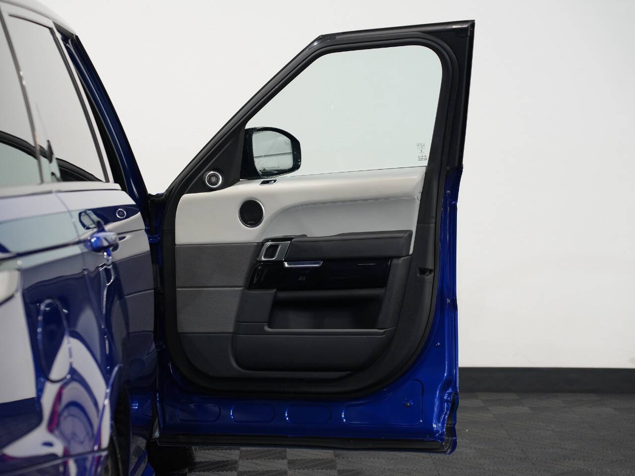 ESTORIL BLUE METALLIC, 2022 LAND ROVER RANGE ROVER SPORT Image 25