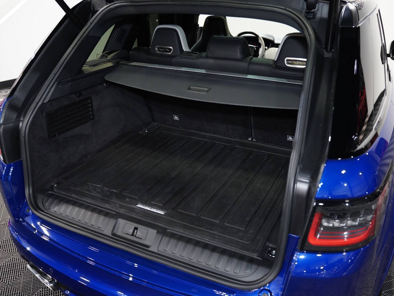 ESTORIL BLUE METALLIC, 2022 LAND ROVER RANGE ROVER SPORT Image 60