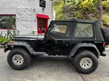 BLACK, 1990 JEEP WRANGLER Thumnail Image 2