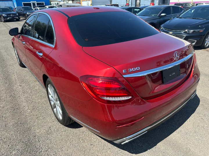 RED, 2017 MERCEDES-BENZ E-CLASS Image 7