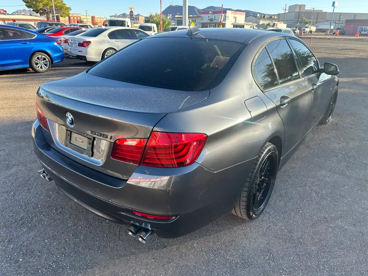 GRAY, 2016 BMW 5 SERIES Image 5