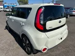 WHITE, 2016 KIA SOUL Thumnail Image 7