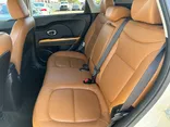 WHITE, 2016 KIA SOUL Thumnail Image 10