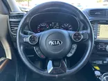 WHITE, 2016 KIA SOUL Thumnail Image 12