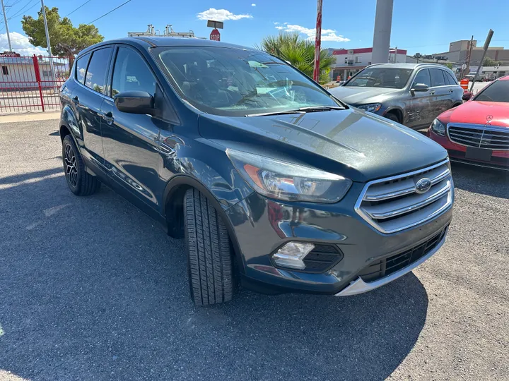 BLUE, 2019 FORD ESCAPE Image 3
