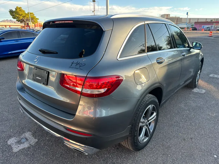 2018 MERCEDES-BENZ GLC Image 5