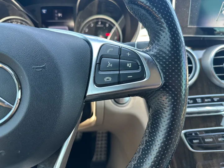 BLUE, 2017 MERCEDES-BENZ C-CLASS Image 12