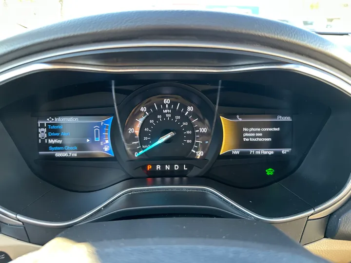 RED, 2016 FORD FUSION ENERGI Image 14