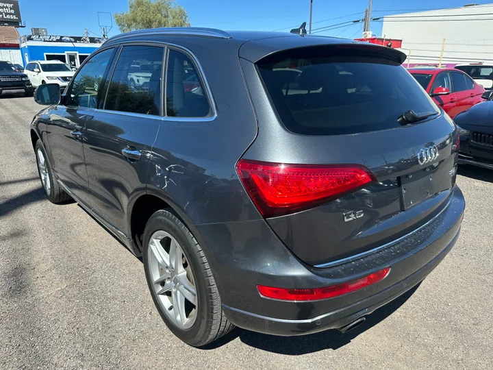 BLUE, 2017 AUDI Q5 Image 7