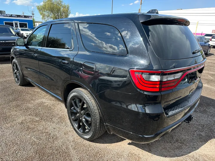 BLACK, 2017 DODGE DURANGO Image 5