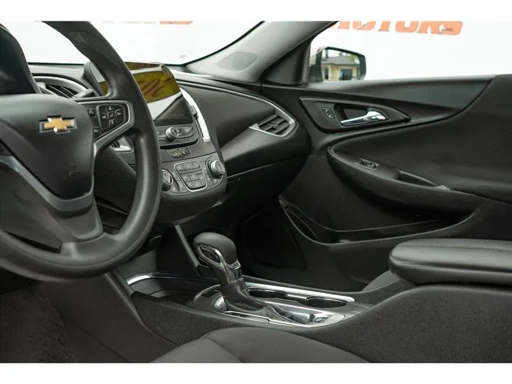 SILVER, 2022 CHEVROLET MALIBU Image 5