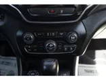 BLACK, 2022 JEEP CHEROKEE Thumnail Image 10