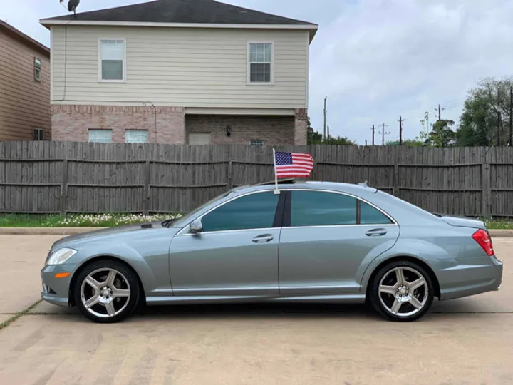 BLUE, 2008 MERCEDES-BENZ S-CLASS Image 2