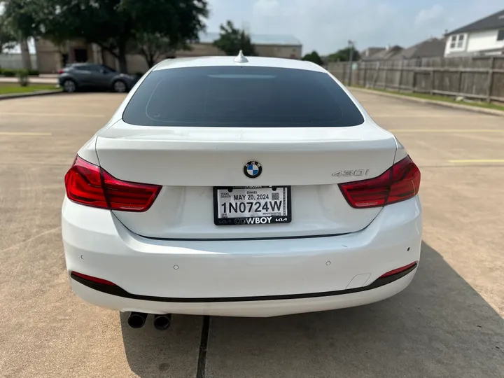 WHITE, 2018 BMW 4 SERIES Image 4